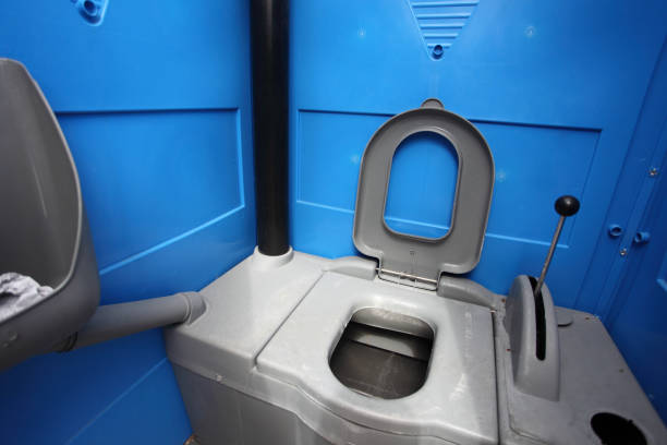 Portable Toilet Options We Offer in Silver Ridge, NJ